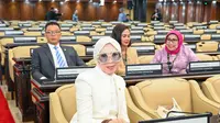 Ikuti Raker Komisi X DPR, Melly Goeslaw Usulkan Perpustakaan Museum untuk Tarik Perhatian Anak Muda