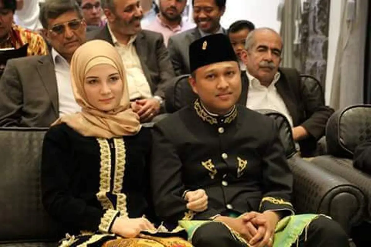 Pakai Adat Betawi, WNI Nikahi Gadis Suriah