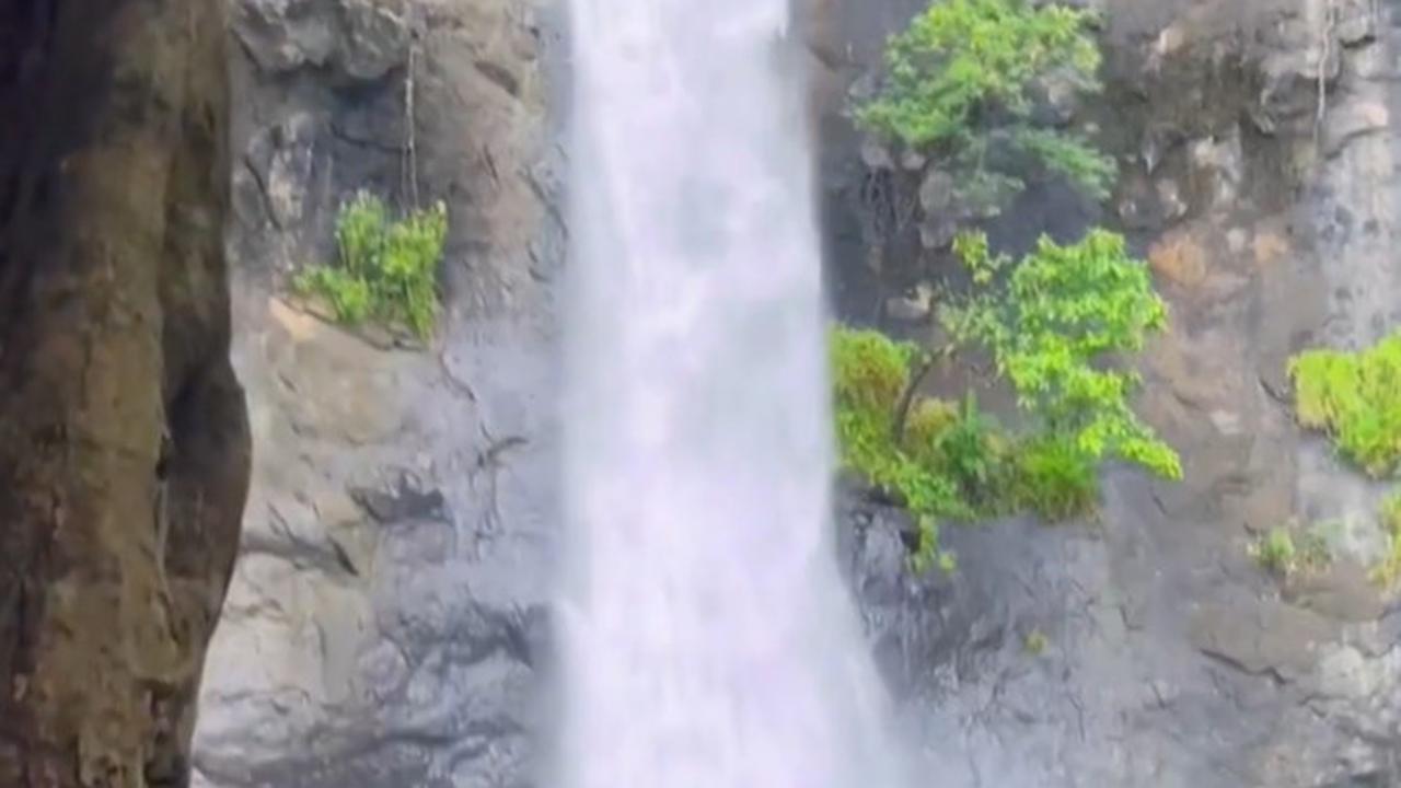 Curug Larangan Sukabumi
