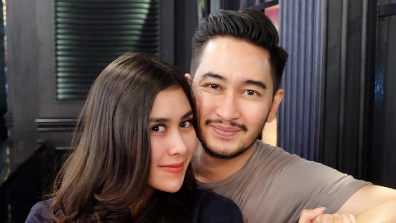 [Bintang] Syahnaz Sadiqah dan Jeje Govinda