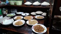 Nasi goreng kambing petai jadi salah satu menu favorit di warung nasi goreng Bang Zen (Liputan6.com/Komarudin)