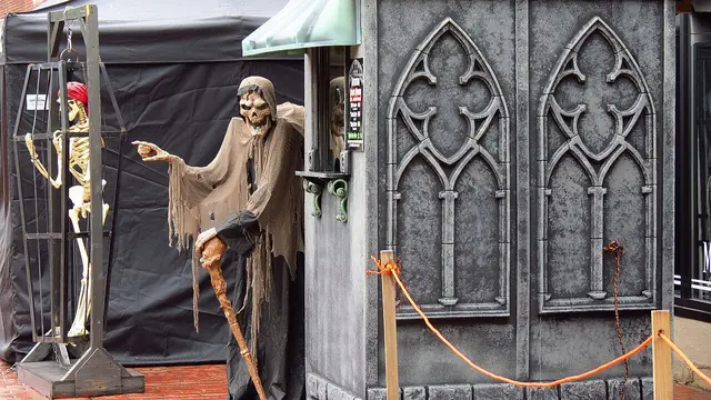 Count Orlok's Nightmare Gallery
