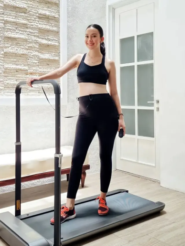 6 Potret Karina Nadila Pamer Baby Bump di Kehamilan Pertama, Gayanya Stylish