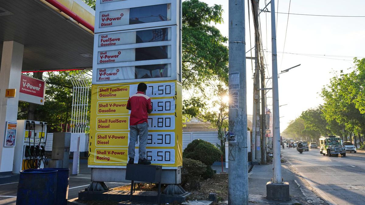 Filipina Kucurkan Dana Darurat Rp 5,62 Triliun untuk Amankan Pasokan Bahan Bakar