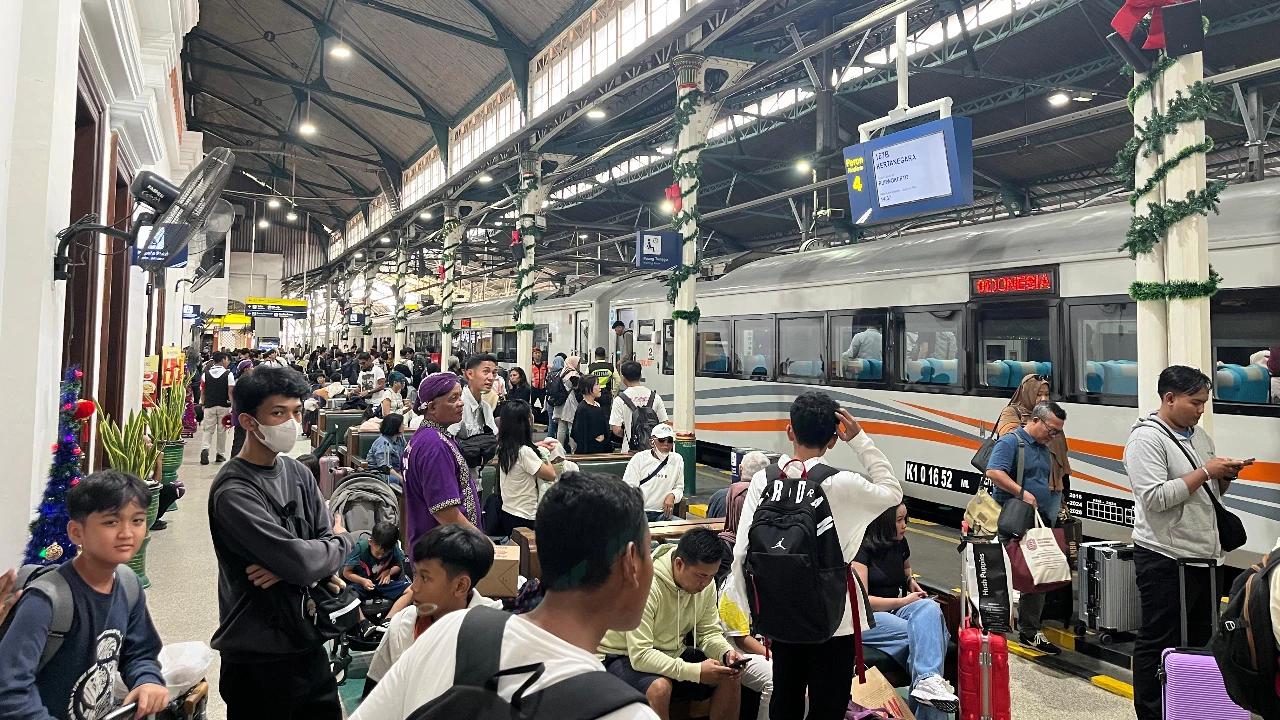 Sepanjang 2025, PT KAI Daop 6 Layani 13 Juta Penumpang KA Jarak Jauh