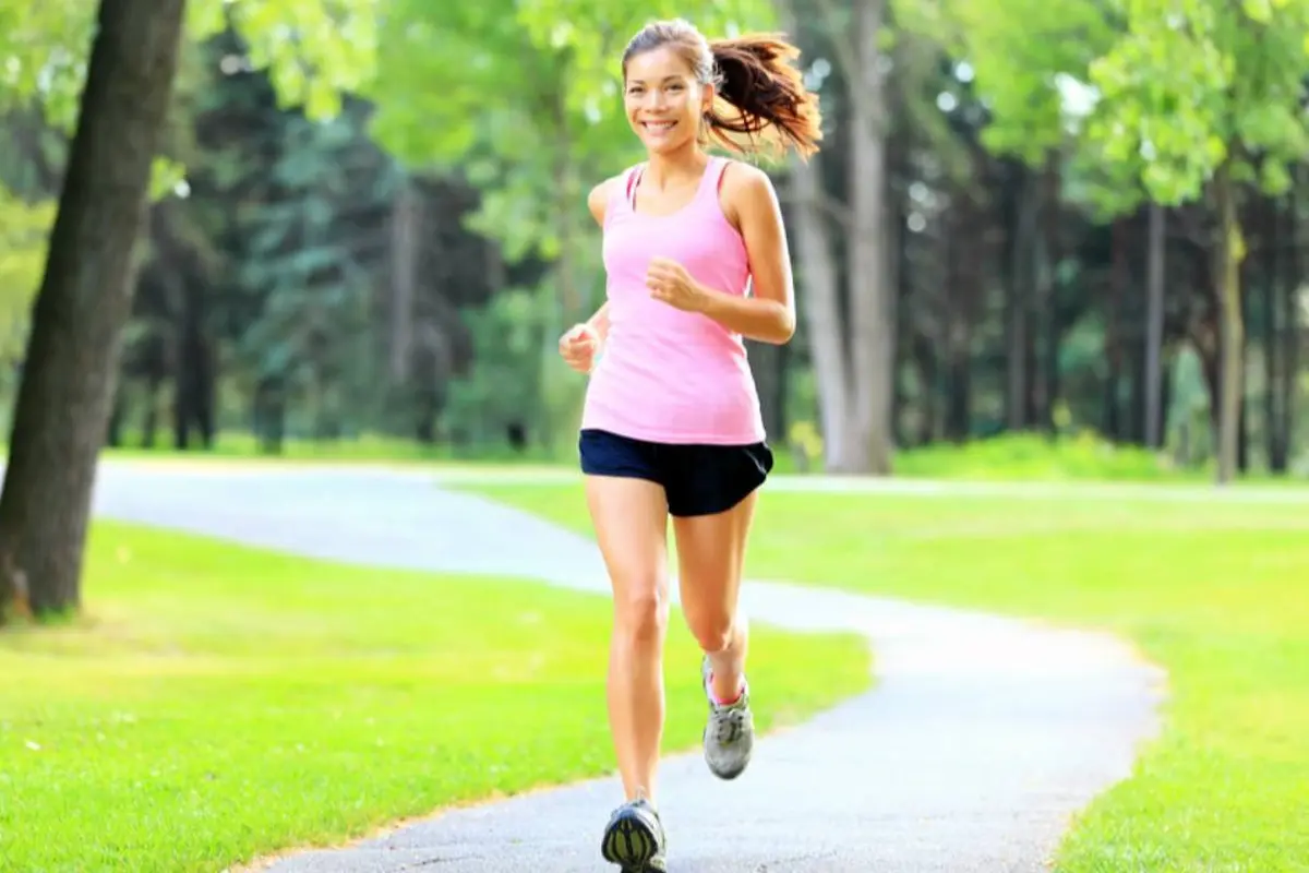 Workout Makin Nyaman, Ini Celana Pendek Olahraga Wanita yang Patut Dicoba