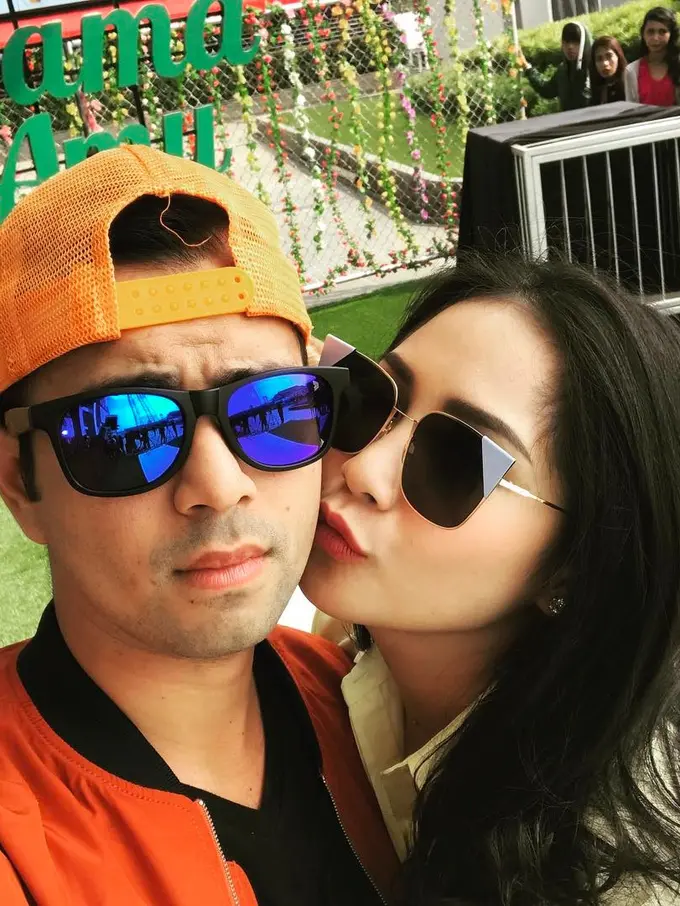 [Bintang] Raffi Ahmad dan Nagita Slavina