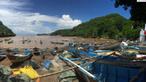 Pantai Baron diterjang banjir sungai bawah tanah. (KRJogja.com/Dedy EW)