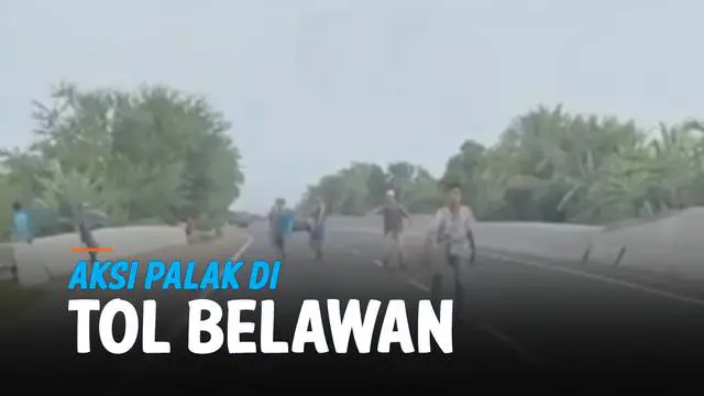 Viral detik-detik rekaman sopir truk dilempari batu dan dipalak oleh segerombolan orang di tol Belawan, Medan, Sumatera Utara. Polisi berhasil menangkap seorang pelaku, sedangkan yang lainnya kabur.