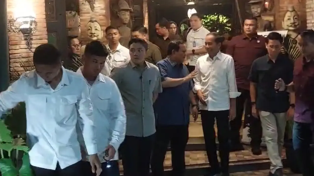Presiden Prabowo dan Jokowi Makan Malam Bersama di Solo