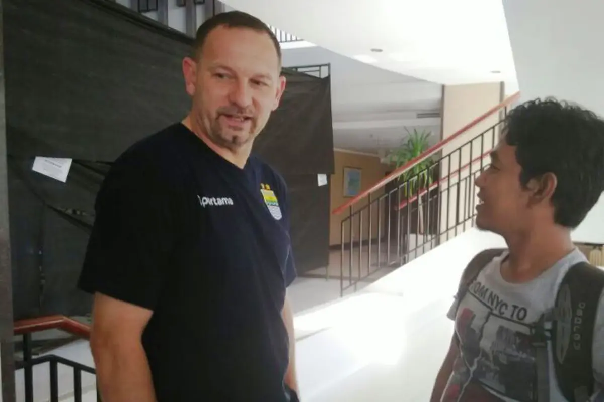 Dejan Antonic persib bandung