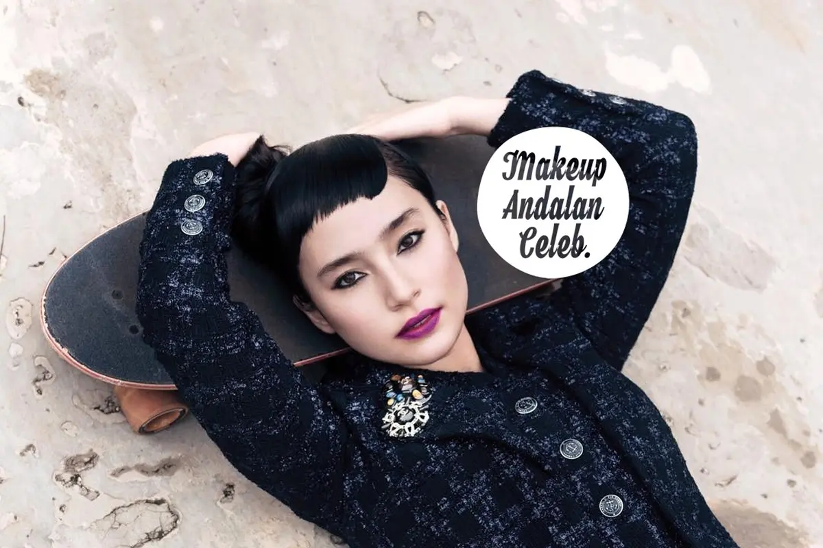 [Bintang] Makeup Andalan Seleb: Dari Riasan Mata Sampai Bibir yang Gelap, Tatjana Saphira Eksplorasi Edgy Makeup