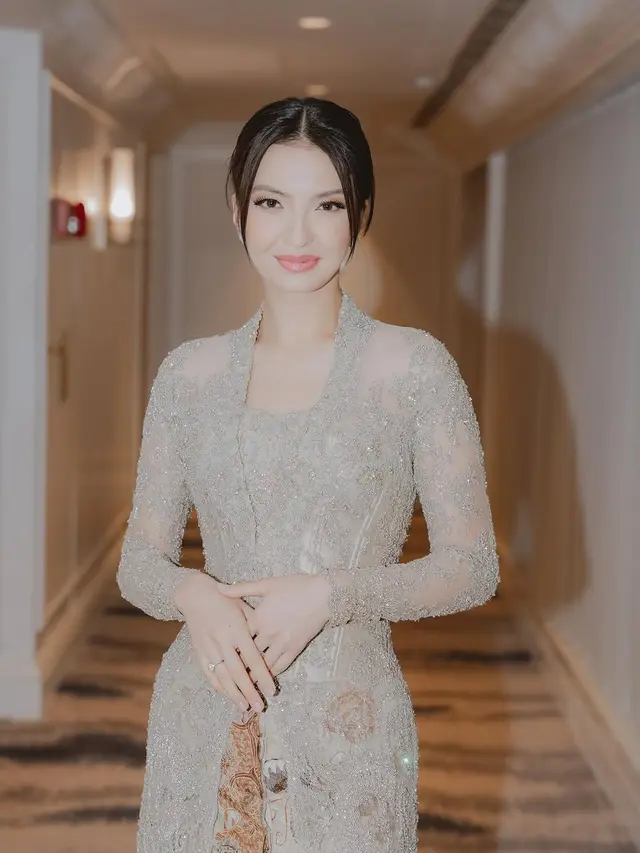 Deretan Artis yang Masuk Jajaran Staf Khusus Presiden, Terbaru Raline Shah (credit: instagram/ralineshah)