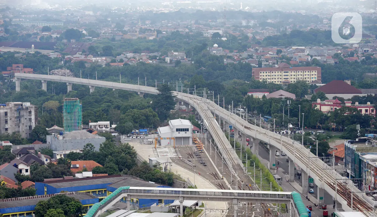 Jalur MRT terlihat di Stasiun MRT Lebak Bulus, Jakarta,Kamis (16/04/2020). Untuk mengantisipasi penyebaran virus Corona, PT MRT Jakarta melakukan pembatasan penumpang dalam satu rangkaian kereta hanya 60 orang, Selama penerapan Pembatasan Sosial Berskala Besar (PSBB). (merdeka.com/Dwi Narwoko)