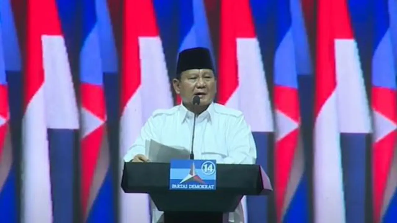Ketua Umum (Ketum) Partai Gerindra Prabowo Subianto saat menghadiri acara deklarasi capres Partai Demokrat di JCC, Senayan, Jakarta, Kamis (21/9/2023).