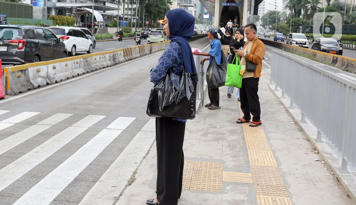 Jumlah PHK paling banyak terjadi di tiga provinsi, yakni Jawa Tengah dengan 10.692 pekerja, Jakarta 4.649 orang, dan 3.546 orang di Riau. (Liputan6.com/Herman Zakharia)