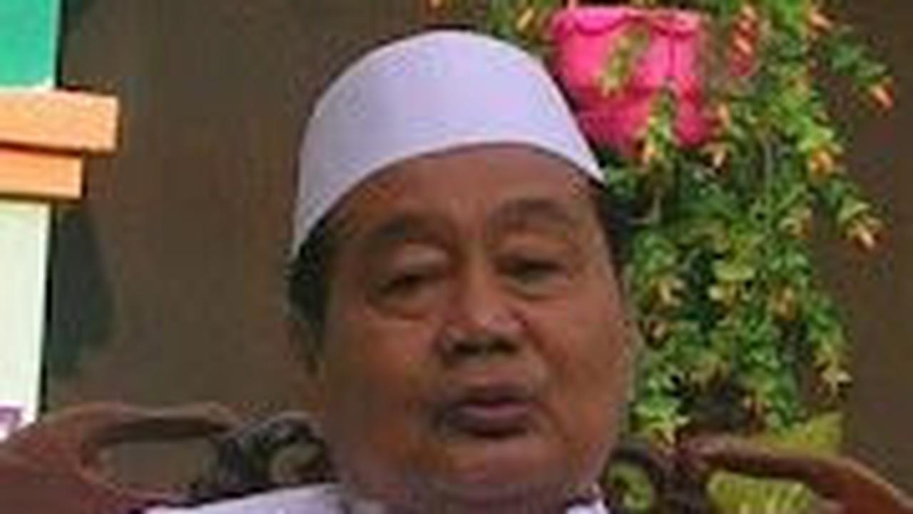 Gus Dur menyebut Kiai Faqih sebagai wali Allah