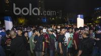 Suasana kemeriahan sebelum acara nonton bareng antara Real Madrid melawan Barcelona bersama Bola.com dan Head & Shoulders di Senayan, Jakarta, Minggu (24/4/2017). (Bola.com/Vitalis Yogi Trisna)