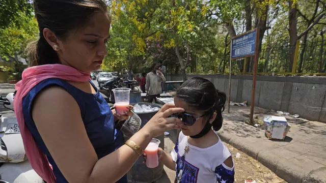 New Delhi Capai Suhu 45 Derajat Celcius