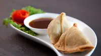 Samosa, salah satu menu masakan India (Foto: Instagram/ @ganeshaeksanskriti)