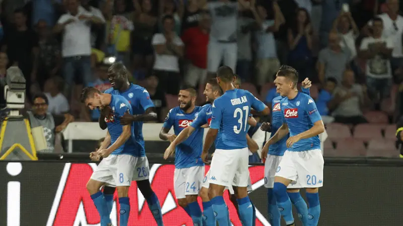 Selebrasi Pemain Napoli saat Jebol Gawang Nice