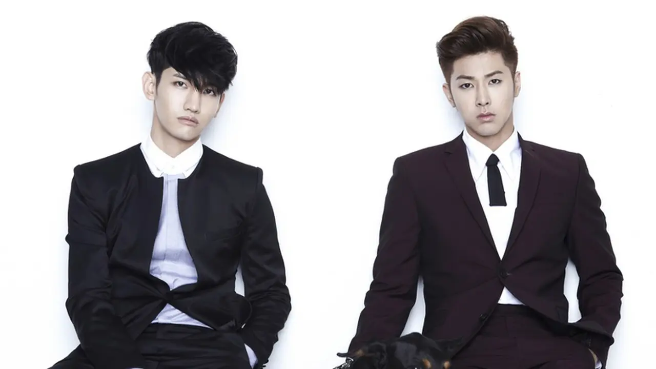 Penuh Haru, TVXQ Gelar Konser Perpisahan