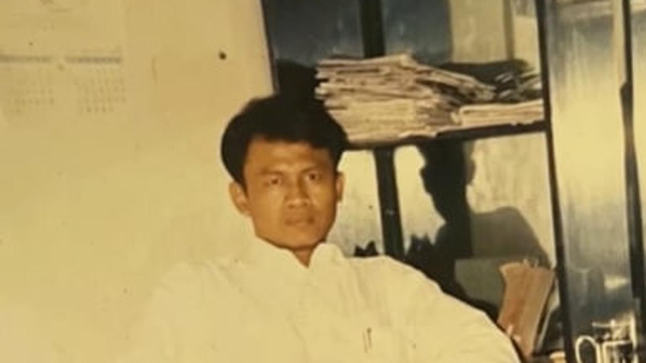 Foto Almarhum Ayah Arlida Putri