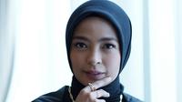 Dirangkum Liputan6.com dari akun Instagram @tantrisyalindri, berikut ini beberapa potret terbaru Tantri Kotak yang berhasil menurunkan berat badan hingga 14 Kg, Kamis (30/6/2022).&nbsp;(FOTO: instagram.com/tantrisyalindri/)