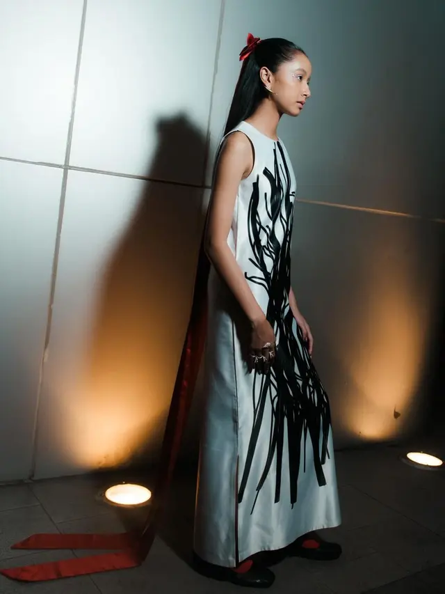 Calon Aktris Sukses, 6 Potret Widuri Bergaya ala Coquette Girl di Gala Premiere Siksa Kubur