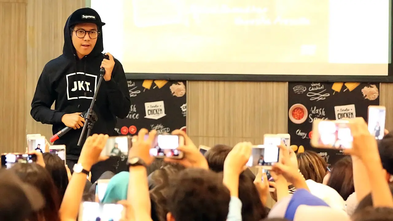 [Bintang] Iqbaal Ramadhan
