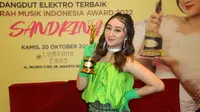 Sandrina berhasil menyabet satu penghargaan dalam ajang Anugerah Musik Indonesia (AMI) Awards ke-25