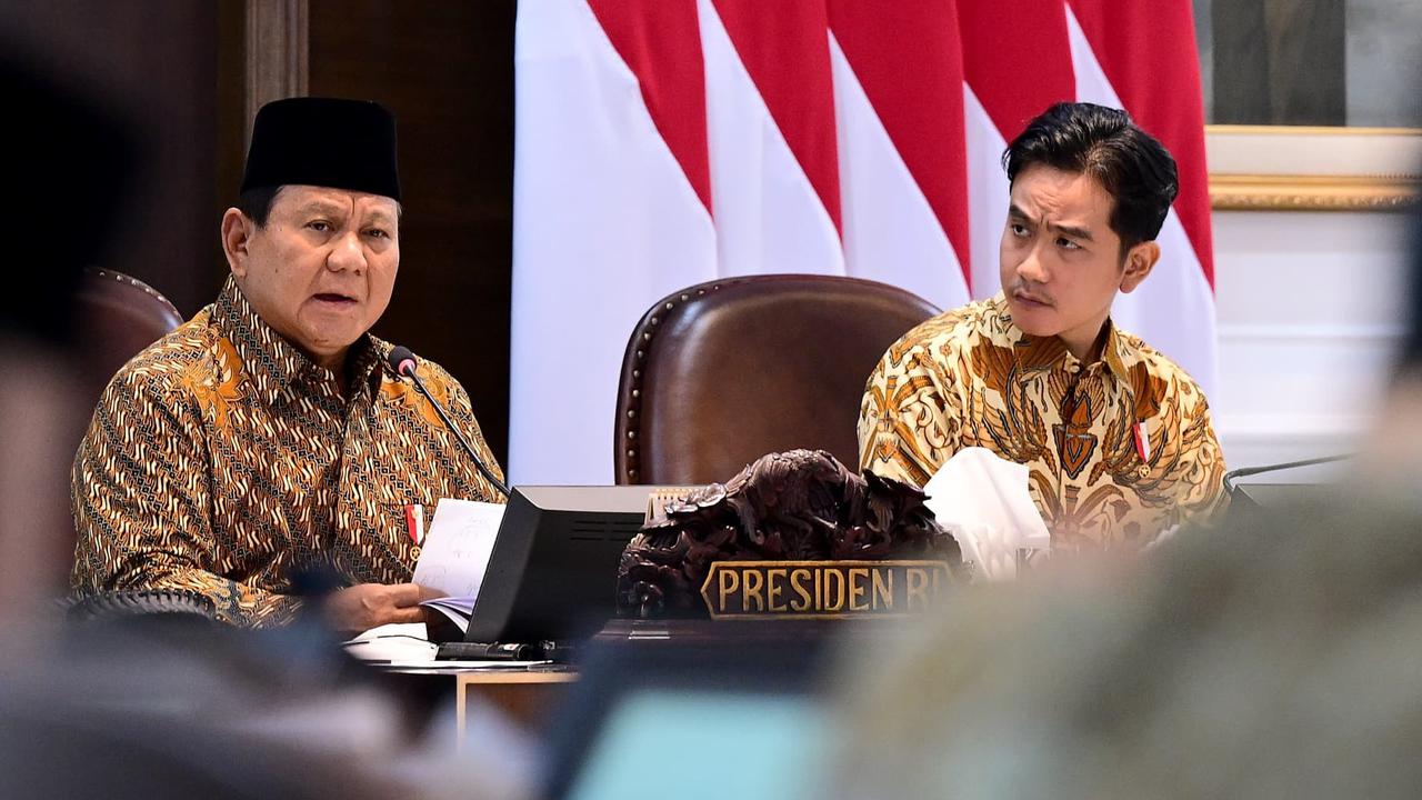 Prabowo-Gibran pimpin sidang kabinet perdana