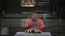 Mantan Presiden RI Susilo Bambang Yudhoyono (SBY) memberikan kata sambutan di kediaman pribadinya Puri Cikeas, Bogor, Kamis (27/8/2015). Di Puri Cikeas, SBY mengundang para pimimpin media dalam acara silaturahmi. (Liputan6.com/Faizal Fanani)
