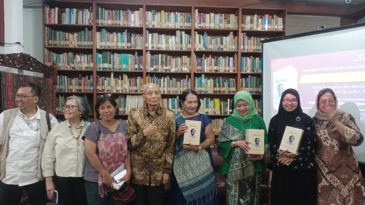 Acara Peluncuran dan Dsikusi Buku Trilogi Kartini.