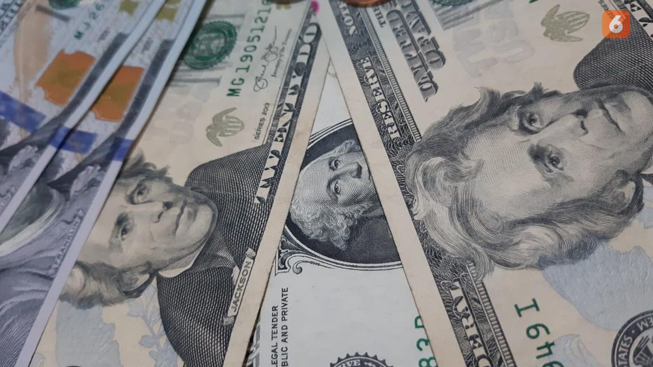 Ilustrasi uang dolar Amerika Serikat. (Liputan6.com/Tanti Yulianingsih)