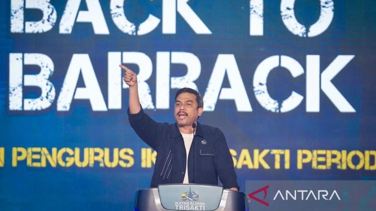 Menteri UMKM Lantik Pengurus IKA Trisakti 2025-2029, Ajak Alumni Perkuat Almamater dan Bangsa