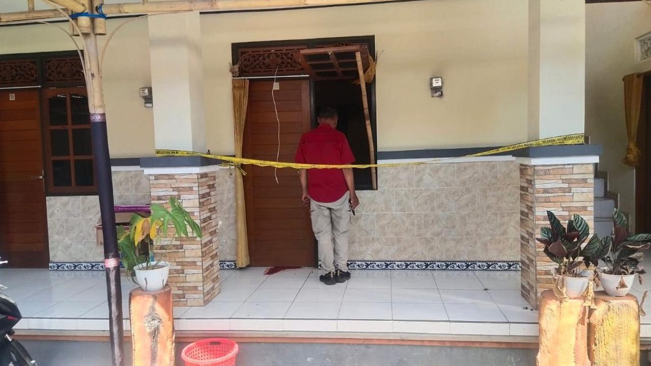 Terakhir, Sahroni juga meminta polisi bekerja secara profesional dalam menangani kasus ini.<br>