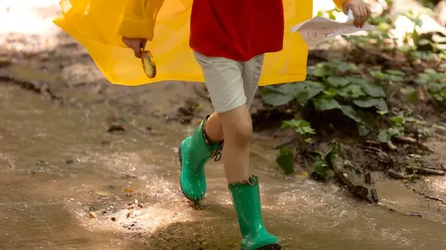 illustrasi pakaian anti air