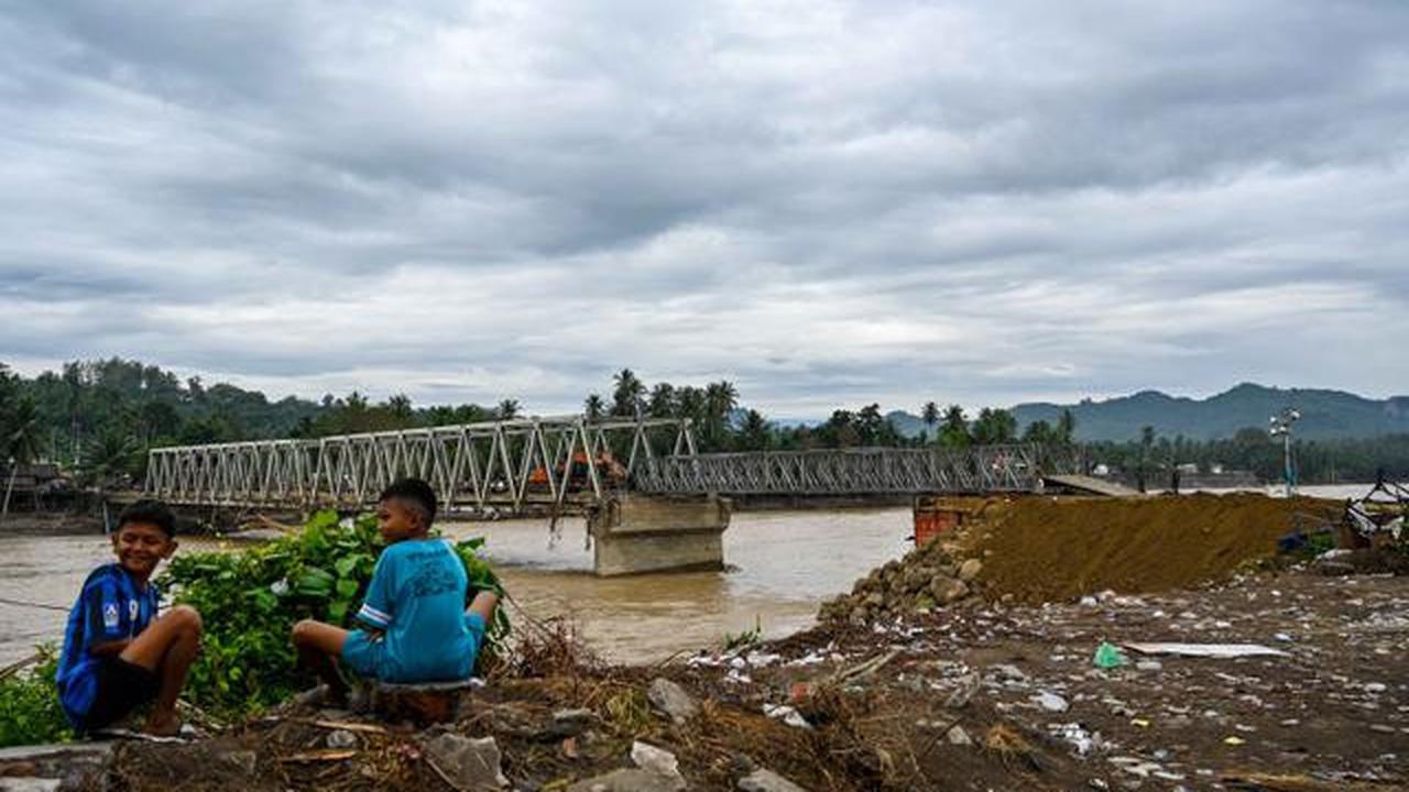 Bahlil Akui Listrik di 4 Kabupaten Aceh Belum Pulih Total