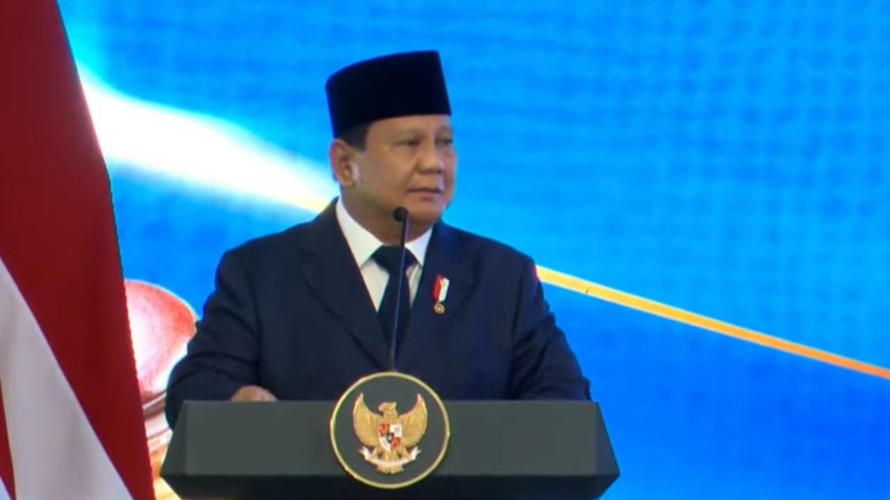VIDEO: Pecah Tawa! Prabowo Blak-blakan Perintah Naikkan Gaji Hakim "Yang Pusing Menteri Keuangan"