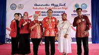 Ki-ka: drg. Chaterina Diyah Nanik K., Sp.Pros (Ketua Panitia Pelaksana Universitas Hang Tuah), Dr. Widyastuti, drg., Sp.Perio (Direktur Rumah Sakit Gigi dan Mulut Pendidikan Nala Husada), Dr. Nora Lelyana, drg., M.HKes, FICD (Dekan Fakultas Kedokteran Gigi Universitas Hang Tuah), Prof. Dr. Ir. Supartono, MM., CIQaR (Rektor Universitas Hang Tuah), drg. Ratu Mirah Afifah, GCClinDent., MDSc (Head of Professional Marketing Personal Care Unilever Indonesia),  Laksamana Pertama (Purn) Bambang Sucahyo, drg., Sp.Ort (Anggota Pembina Bidang Umum Yayasan Nala)/Istimewa.