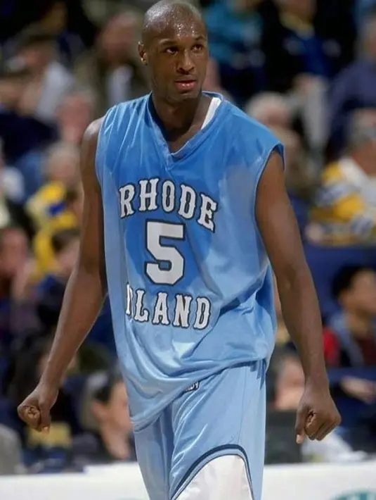 Kendati demikian, bukan berarti dia merasa sedih atas berita tersebut. (instagram/lamarodom)