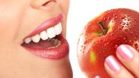 Sebuah penelitian terbaru dari Food Chemistry menemukan, buah apel bisa membantu menurunkan berat badan.