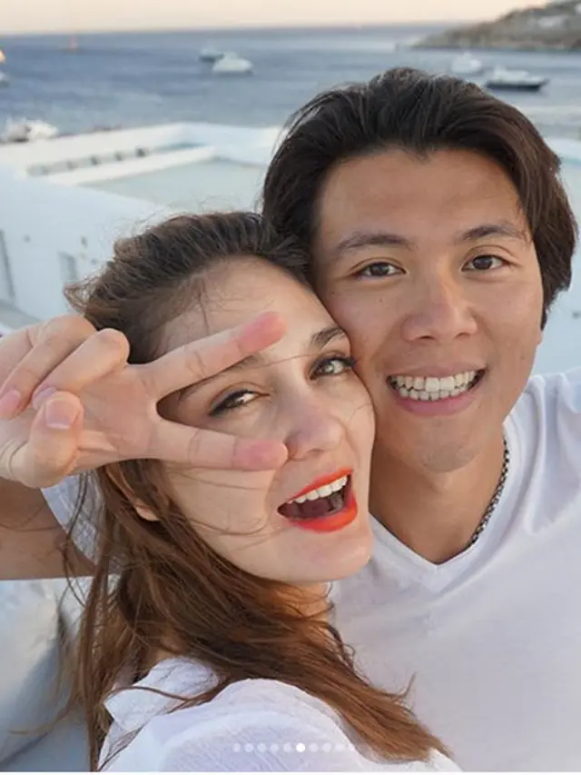 [Bintang] Luna Maya dan Reino Barack