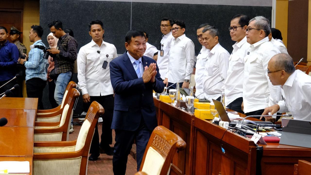 DPR Setujui Usulan Pemerintah, Herindra Jadi Kepala BIN Gantikan Budi Gunawan