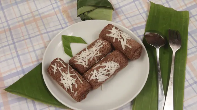 resep dadar gulung isi keju coklat
