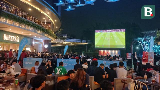 Nonton Bareng Sepak Bola Football Day Out