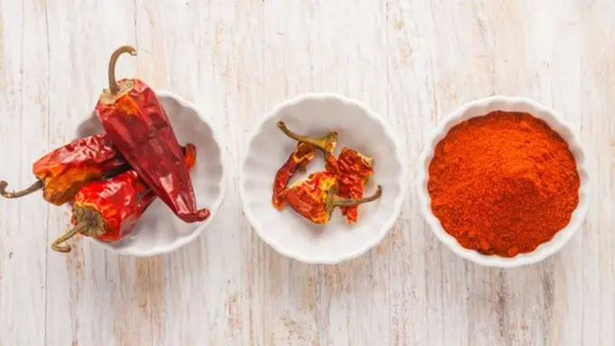 10 Keadaan Ini Selalu Dialami Kamu yang Gak Suka Makanan Pedas