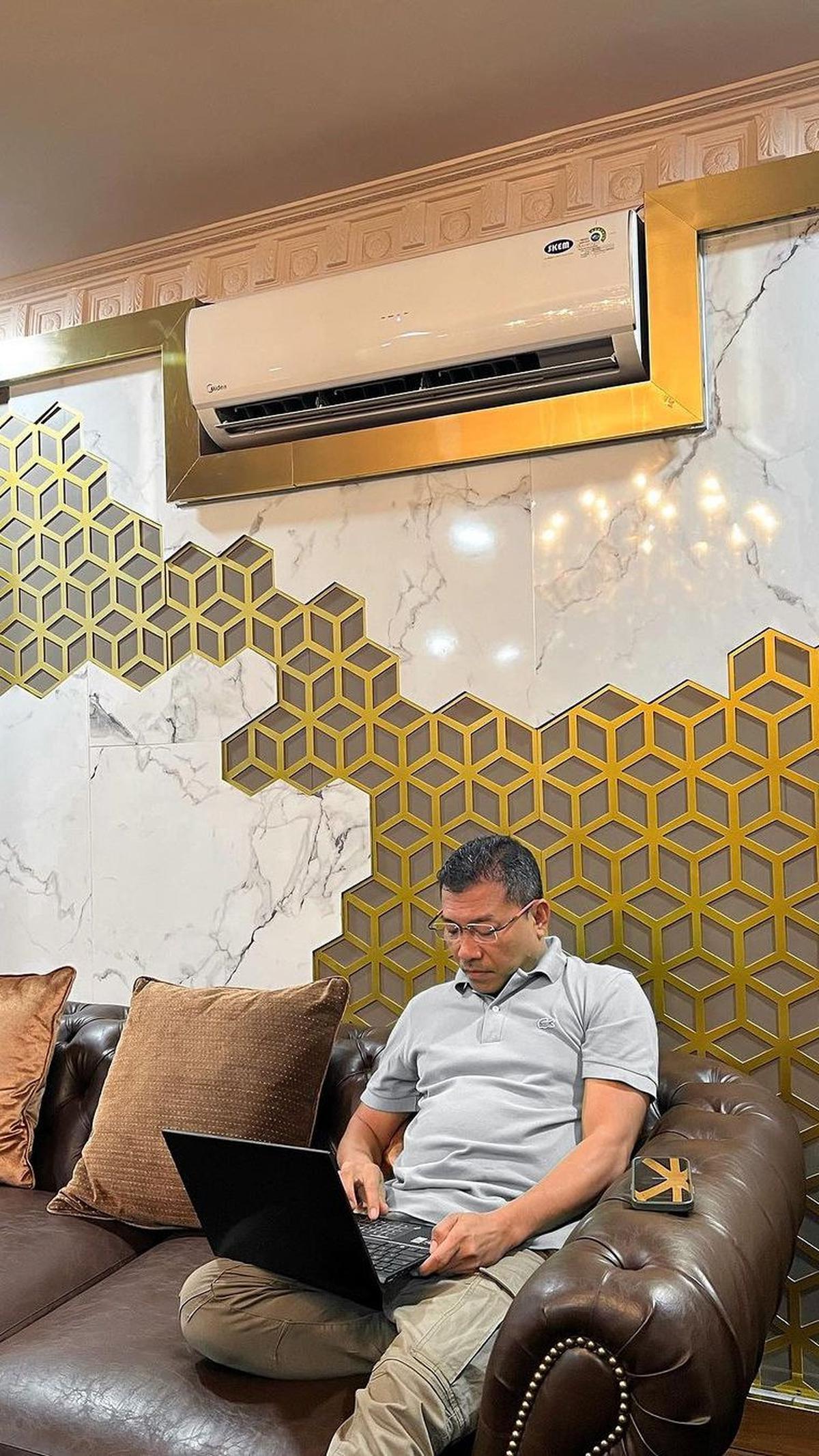 Mempunyai pengalaman tinggal di ruko <br>