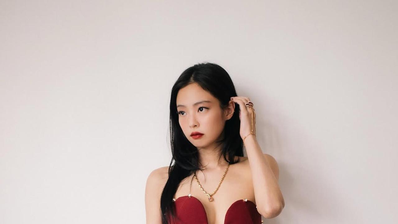 Jennie BLACKPINK Rilis 7 MV untuk Album Ruby, Video Musik 'Seoul City' Tampilkan Visual Memukau